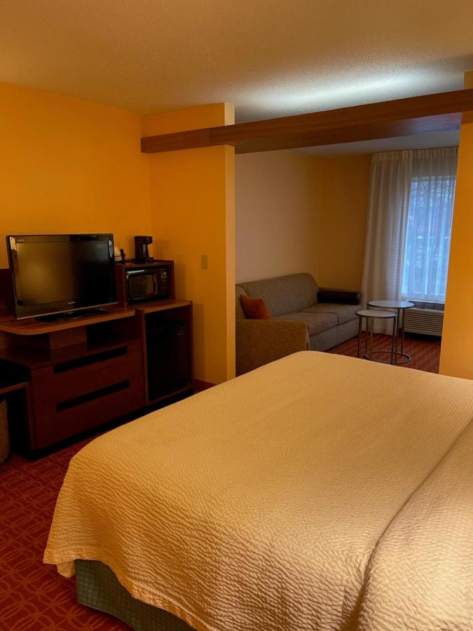 Deluxe King Studio Suite - Non-Smoking at Baymont by Wyndham Chambersburg