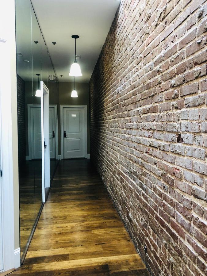 | Suites at 249