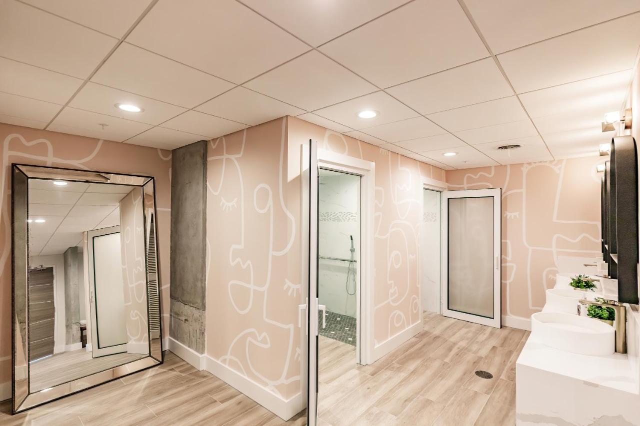  | Kompose Boutique Hotel Sarasota