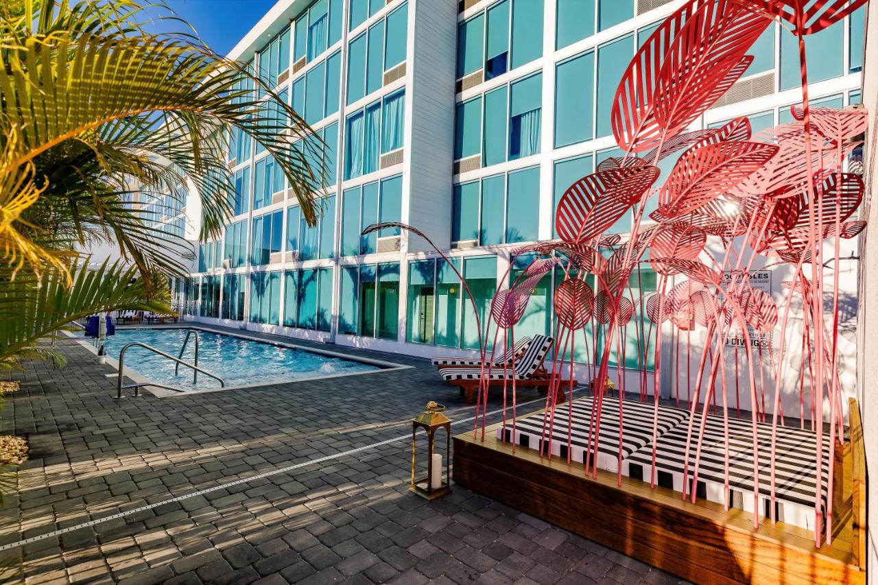  | Kompose Boutique Hotel Sarasota