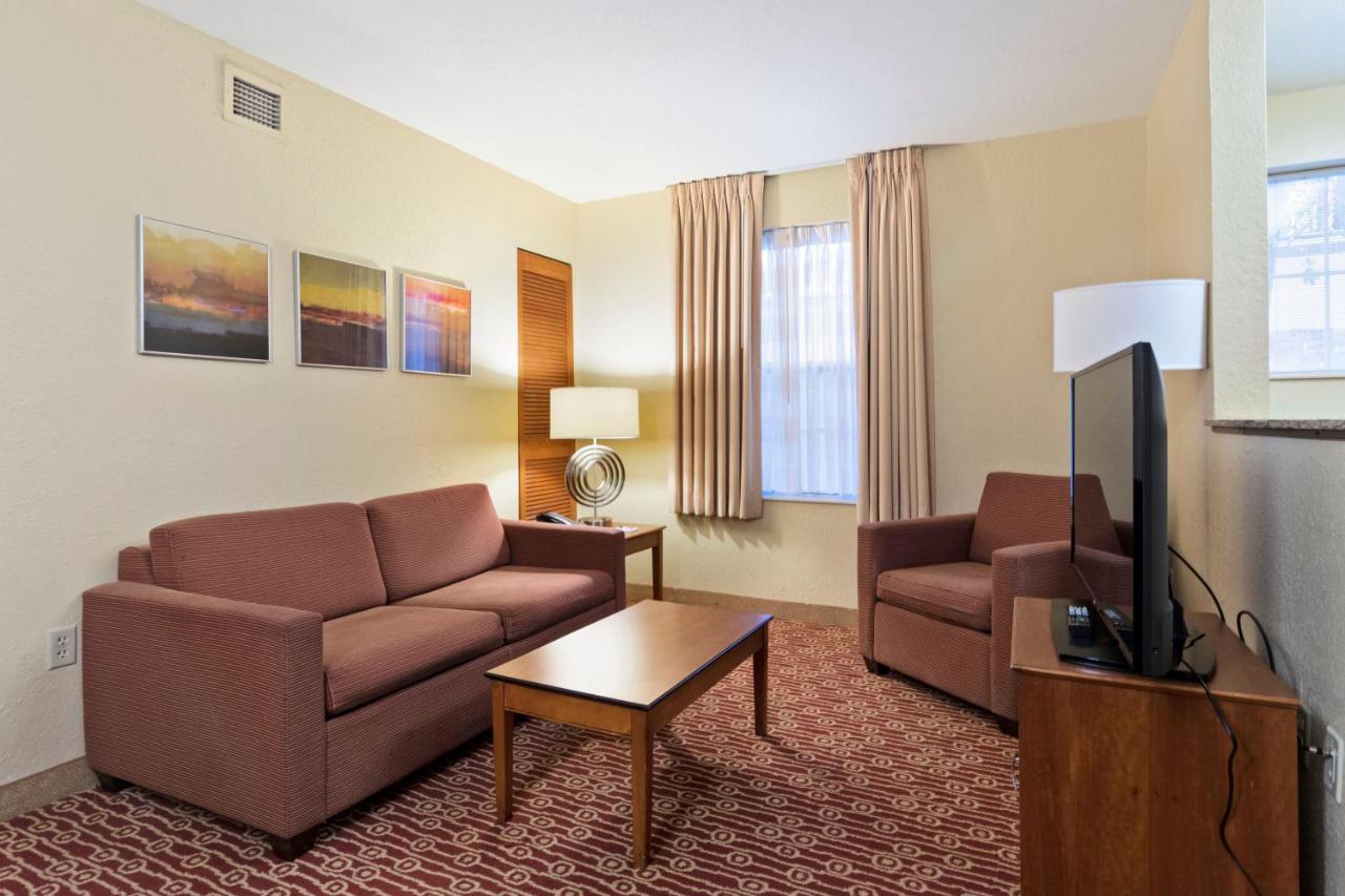 2 Bedroom Suite 2 Queen Beds Non-Smoking at Extended Stay America Suites Richmond Glen Allen Short Pump