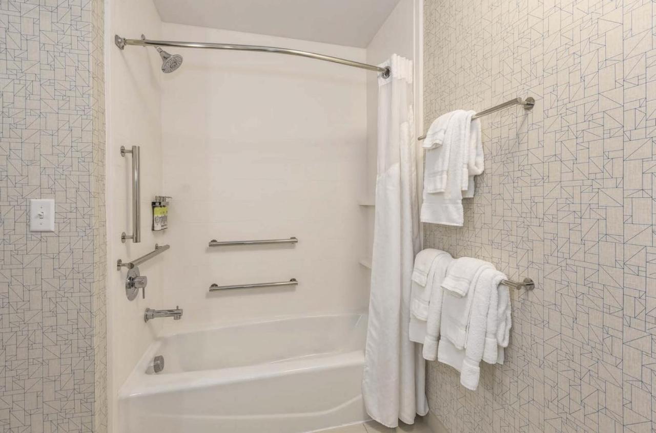 Suite - Mobility Access/Hearing Accessible at Holiday Inn Express & Suites Jersey City - Holland Tunnel by IHG