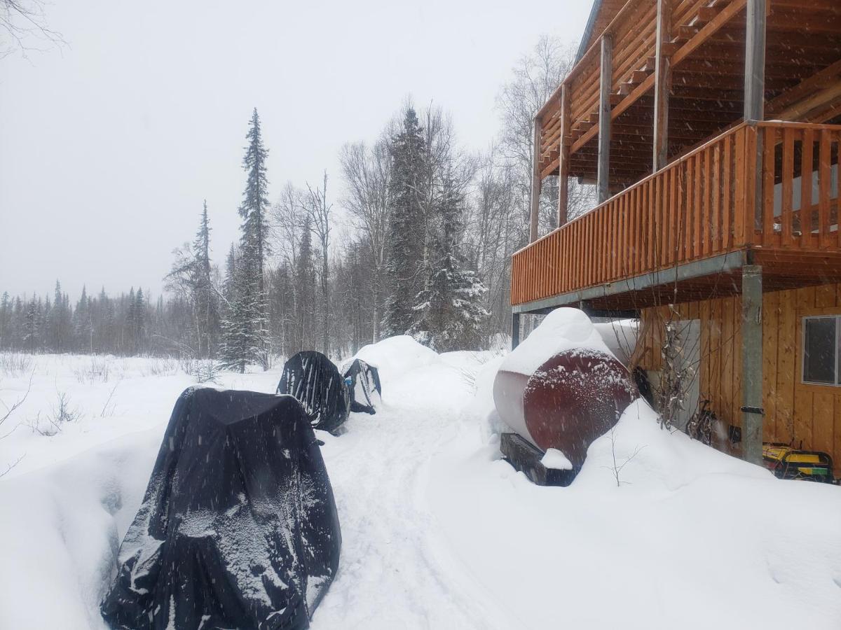 | Gwin's Lodge & Roadhouse