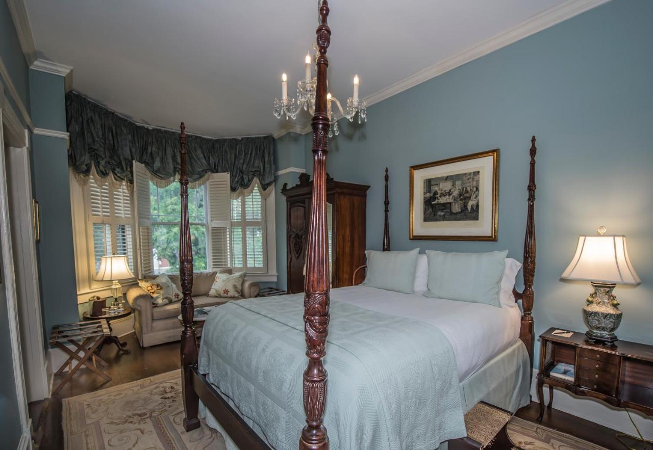 | Ballastone Inn