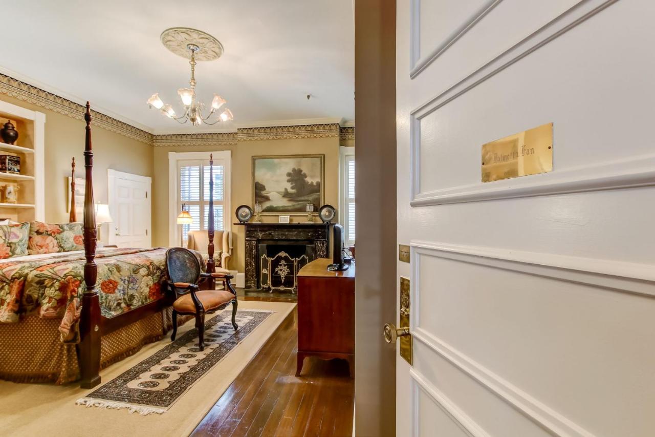 | Ballastone Inn