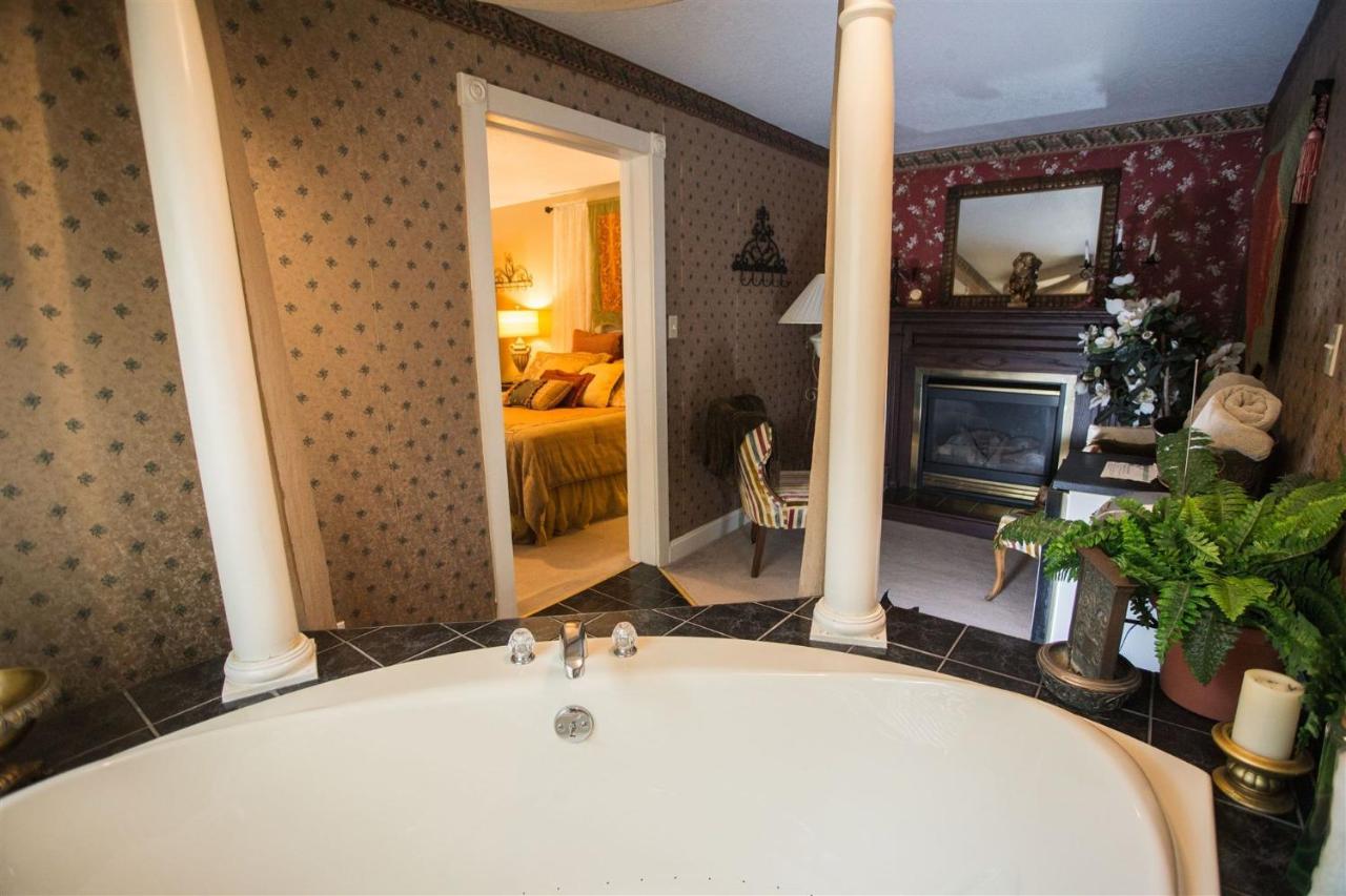 | Woodstock Inn Bed & Breakfast