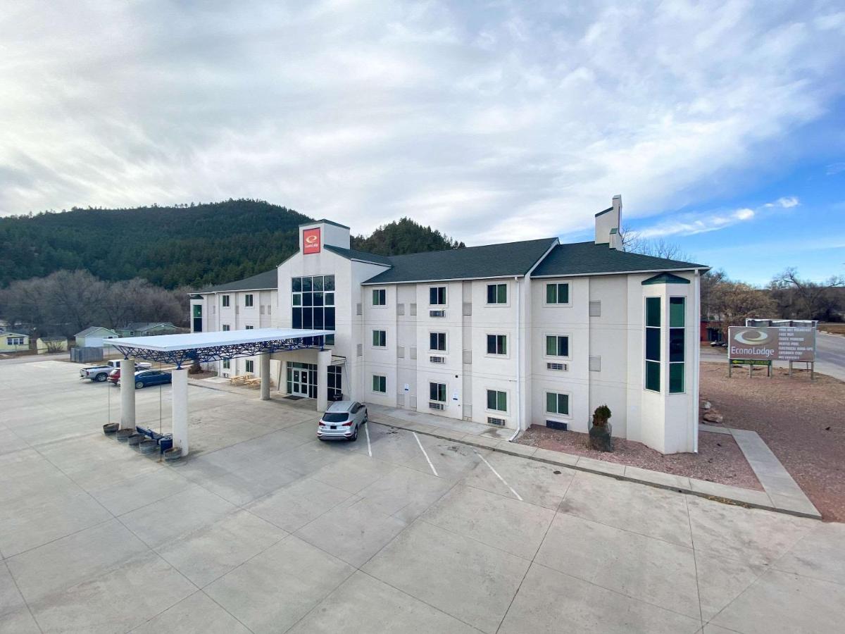  | Econo Lodge Hot Springs