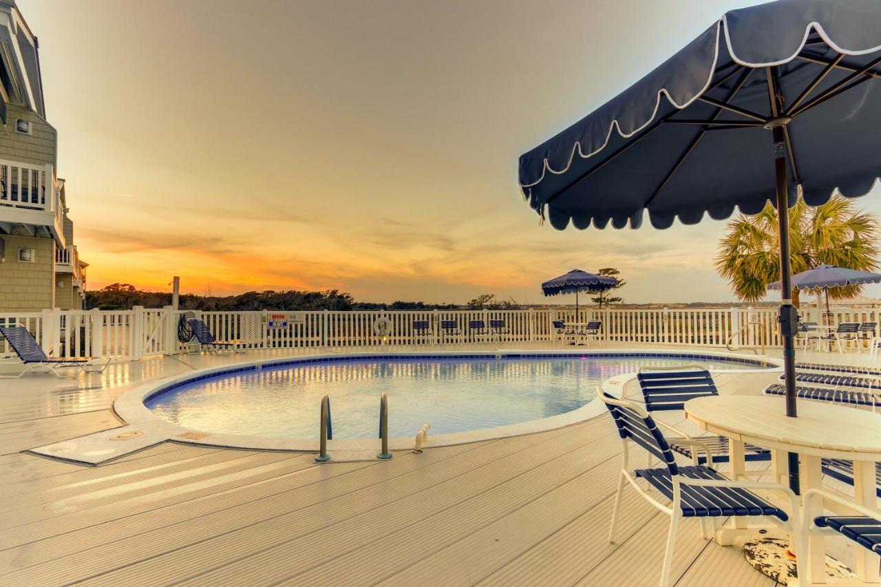 | Palm Suites