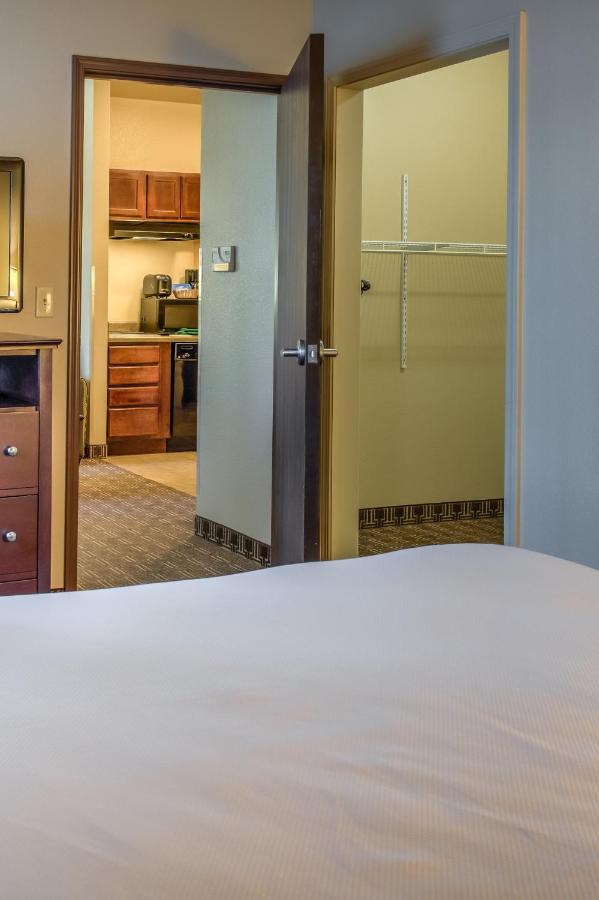 | MainStay Suites St Robert-Fort Leonard Wood