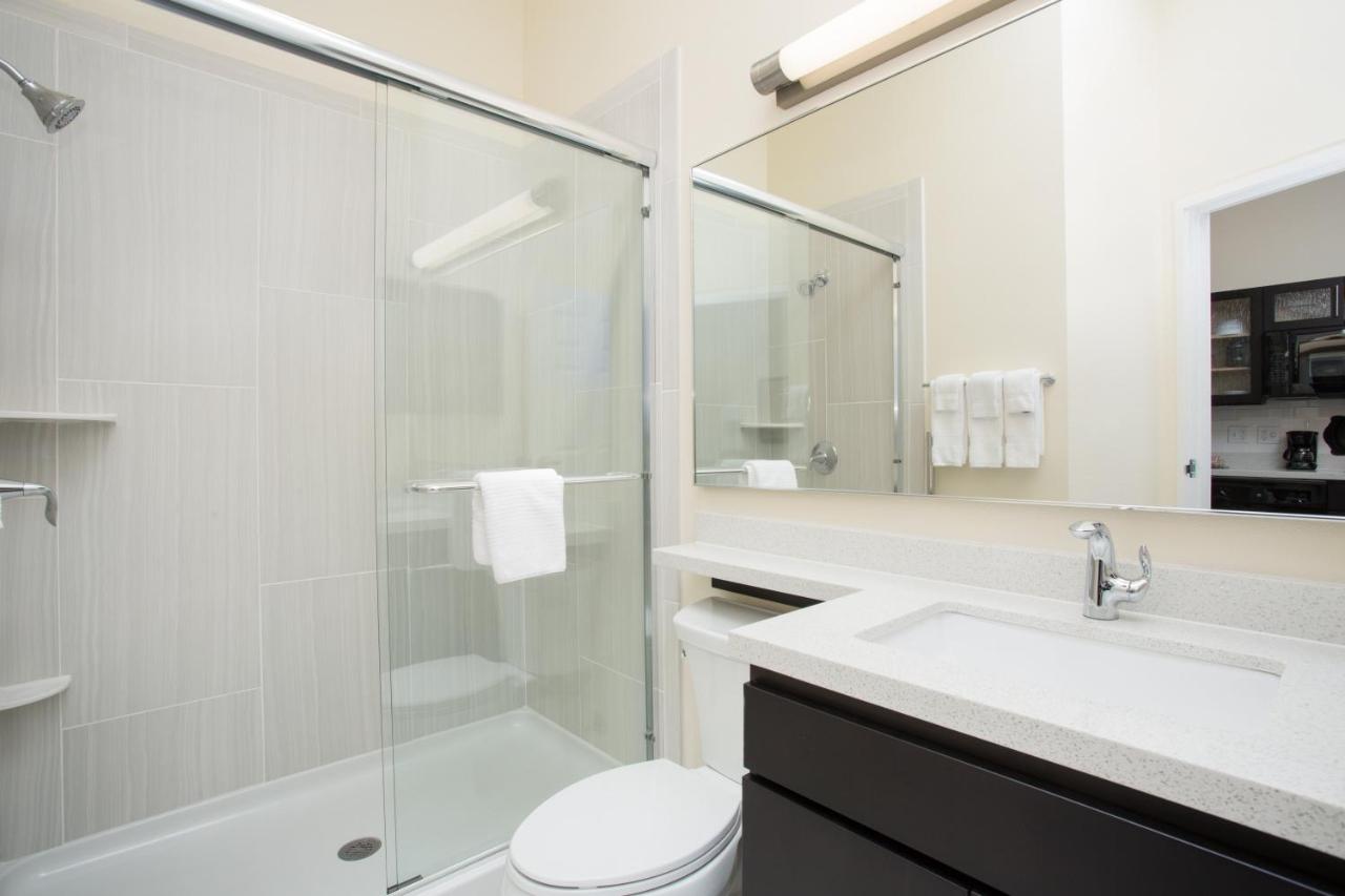 King Studio at Candlewood Suites Longmont, an IHG Hotel