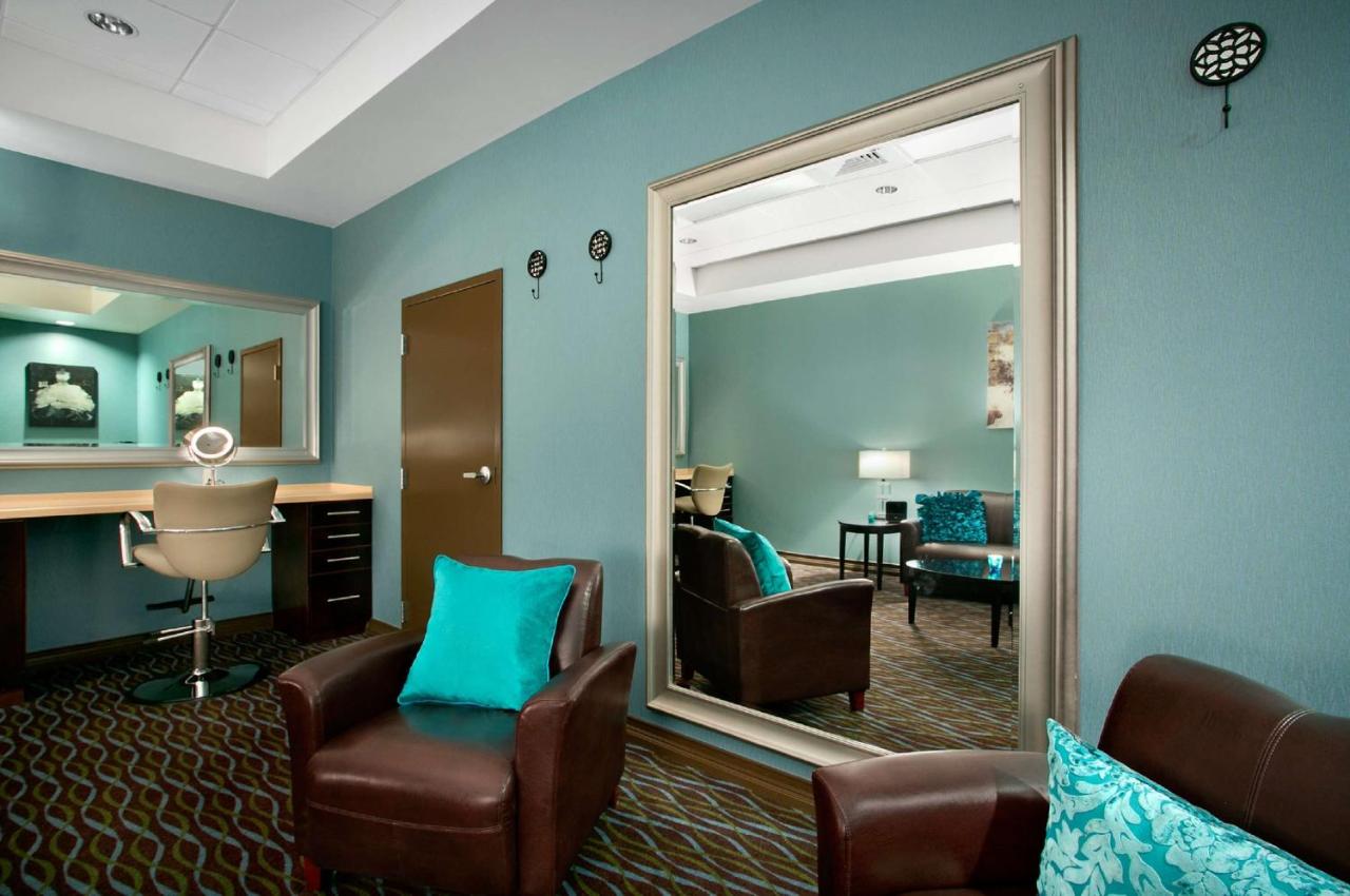  | Holiday Inn St. Louis-South County Center