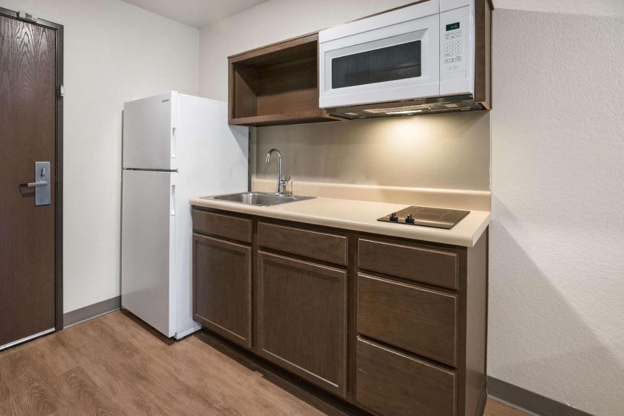 Queen Room with Two Queen Beds and Tub - Accessible/Non-Smoking at WoodSpring Suites Sulphur - Lake Charles