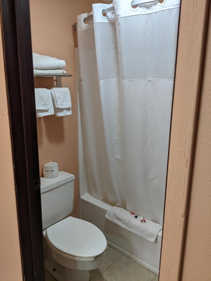 Deluxe Double Room with Three Double Beds - Non-Smoking at Super 8 by Wyndham Shelbyville