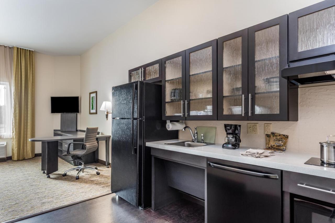 Queen Studio Suite with Two Queen Beds - Mobility Acces Tub/Non-Smoking at Candlewood Suites Bethlehem South, an IHG Hotel