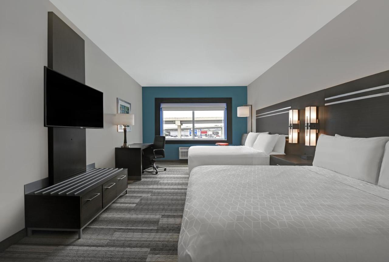  | Holiday Inn Express & Suites Memorial – CityCentre, an IHG Hotel