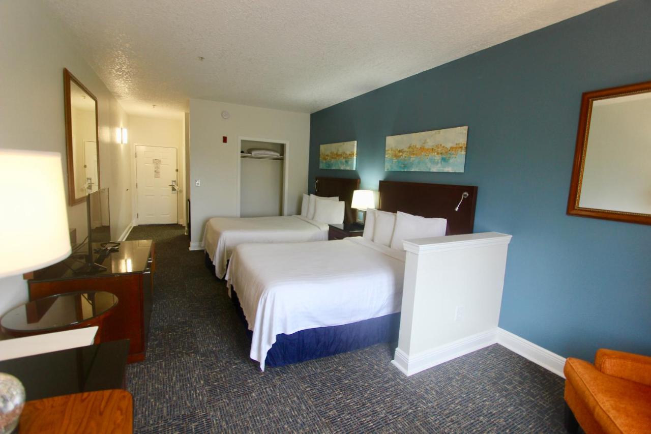 Economy Double Room - Second Level at Hotel Pensacola