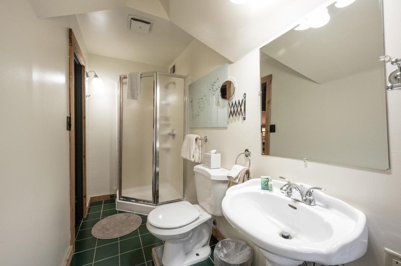 | Stone Soup Inn