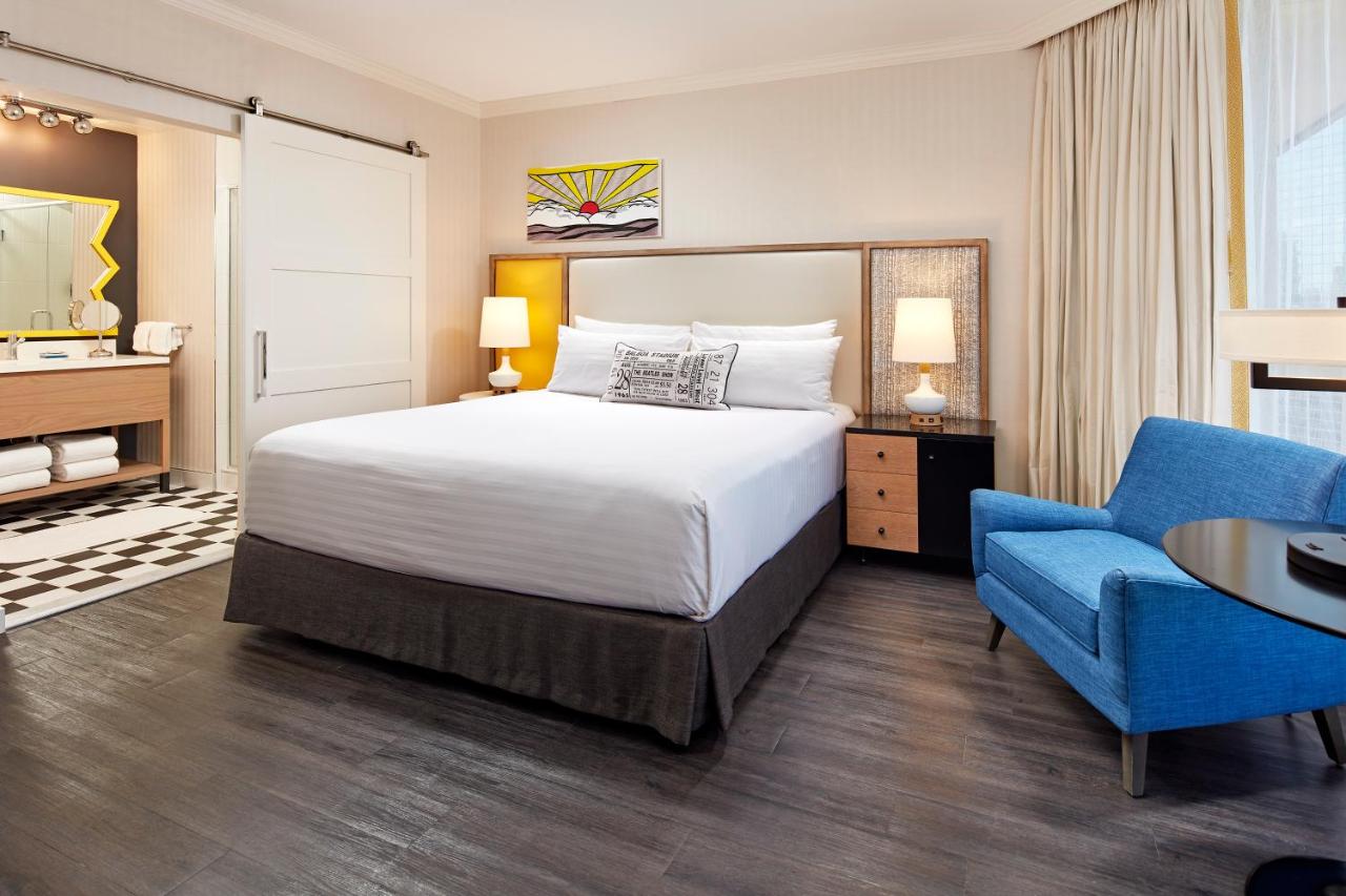 Triple Room at The Bristol Hotel San Diego