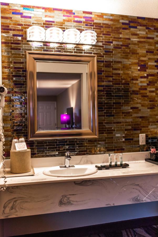  | Gateway Inn and Suites