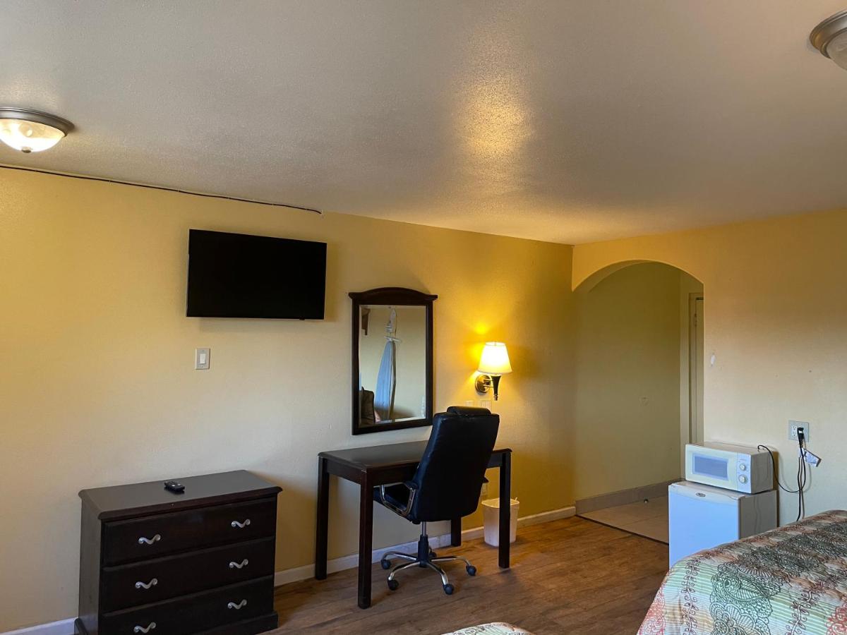  | Dilley executive inn