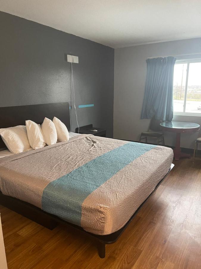 | TROYINN&SUITES