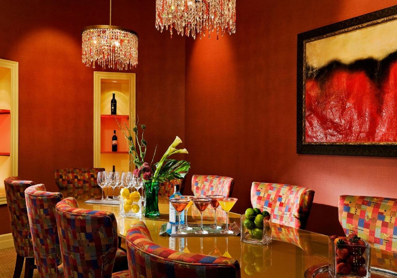  | Exeter Inn