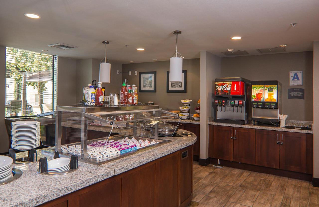 | Staybridge Suites Carlsbad, an IHG Hotel
