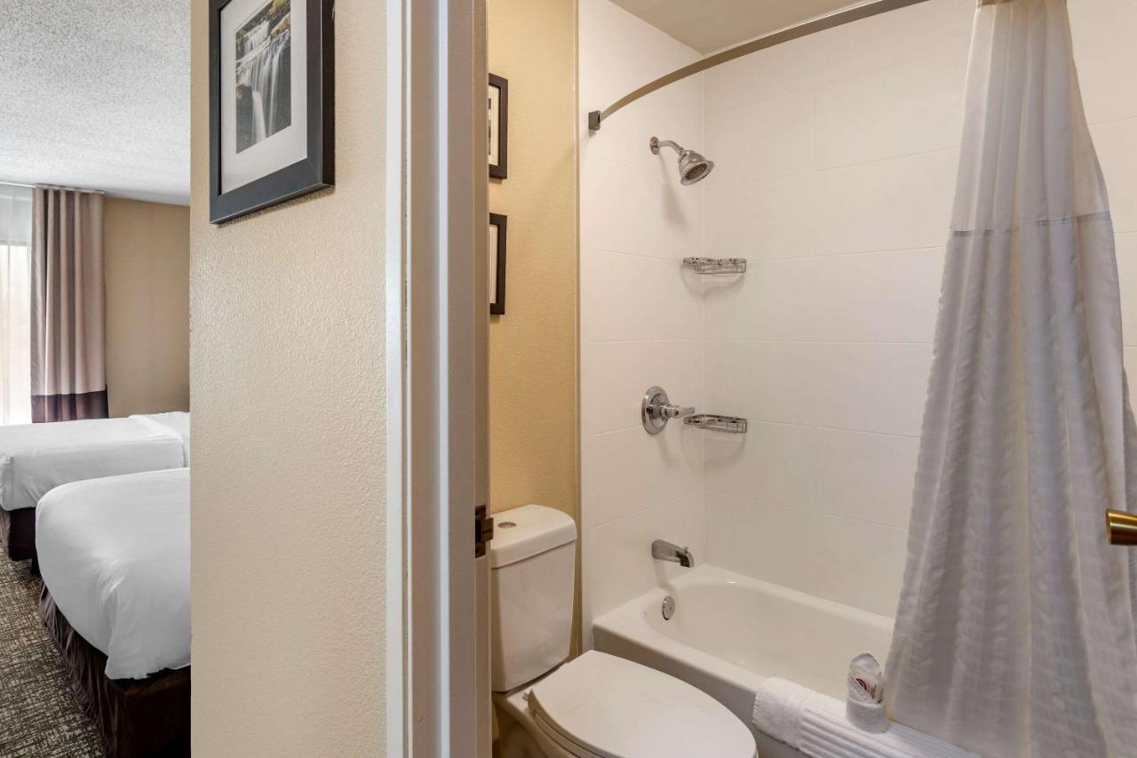 Double Room with Two Double Beds - Non-Smoking at Comfort Inn Paducah I-24
