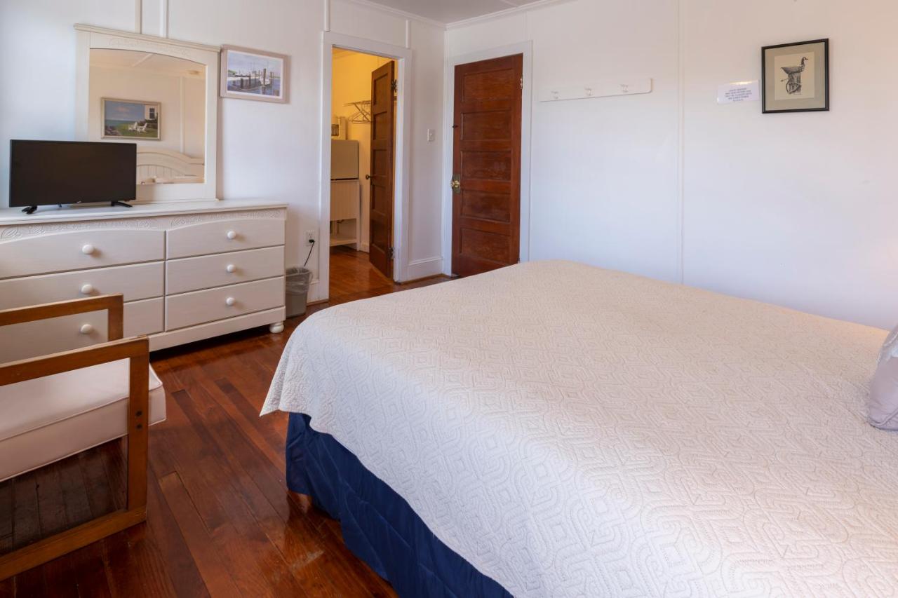 Suite at Blackbeard's Lodge