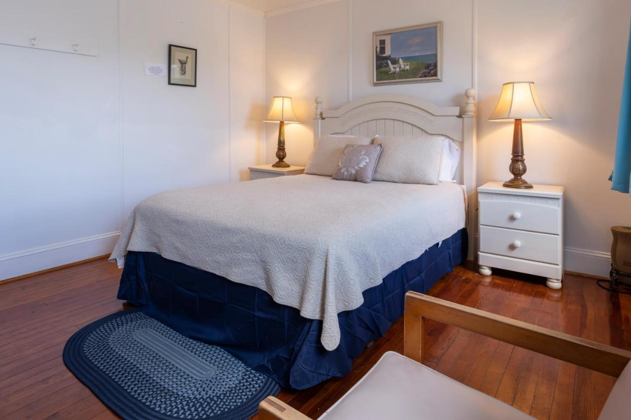 Suite at Blackbeard's Lodge
