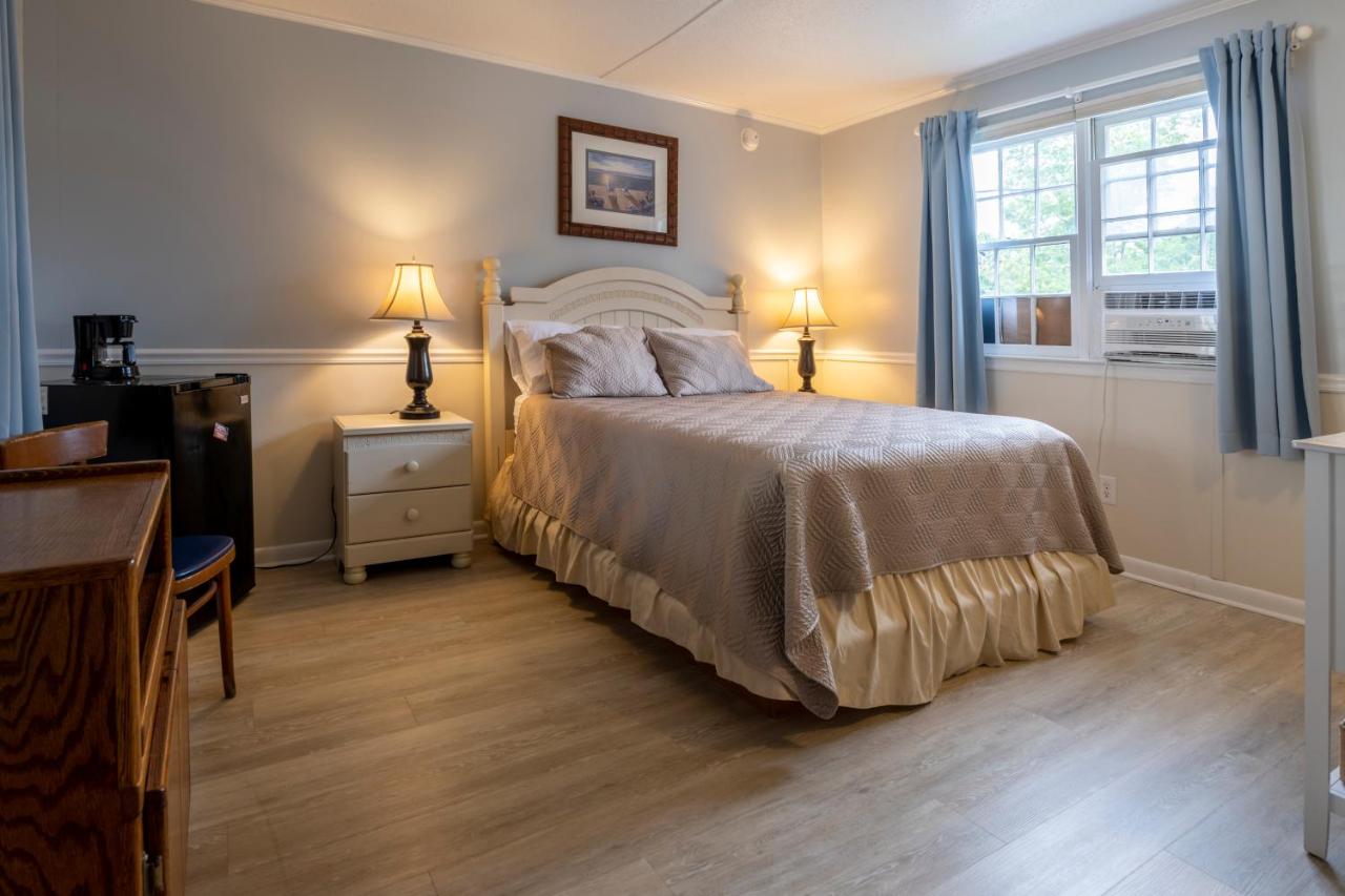 Queen Room at Blackbeard's Lodge
