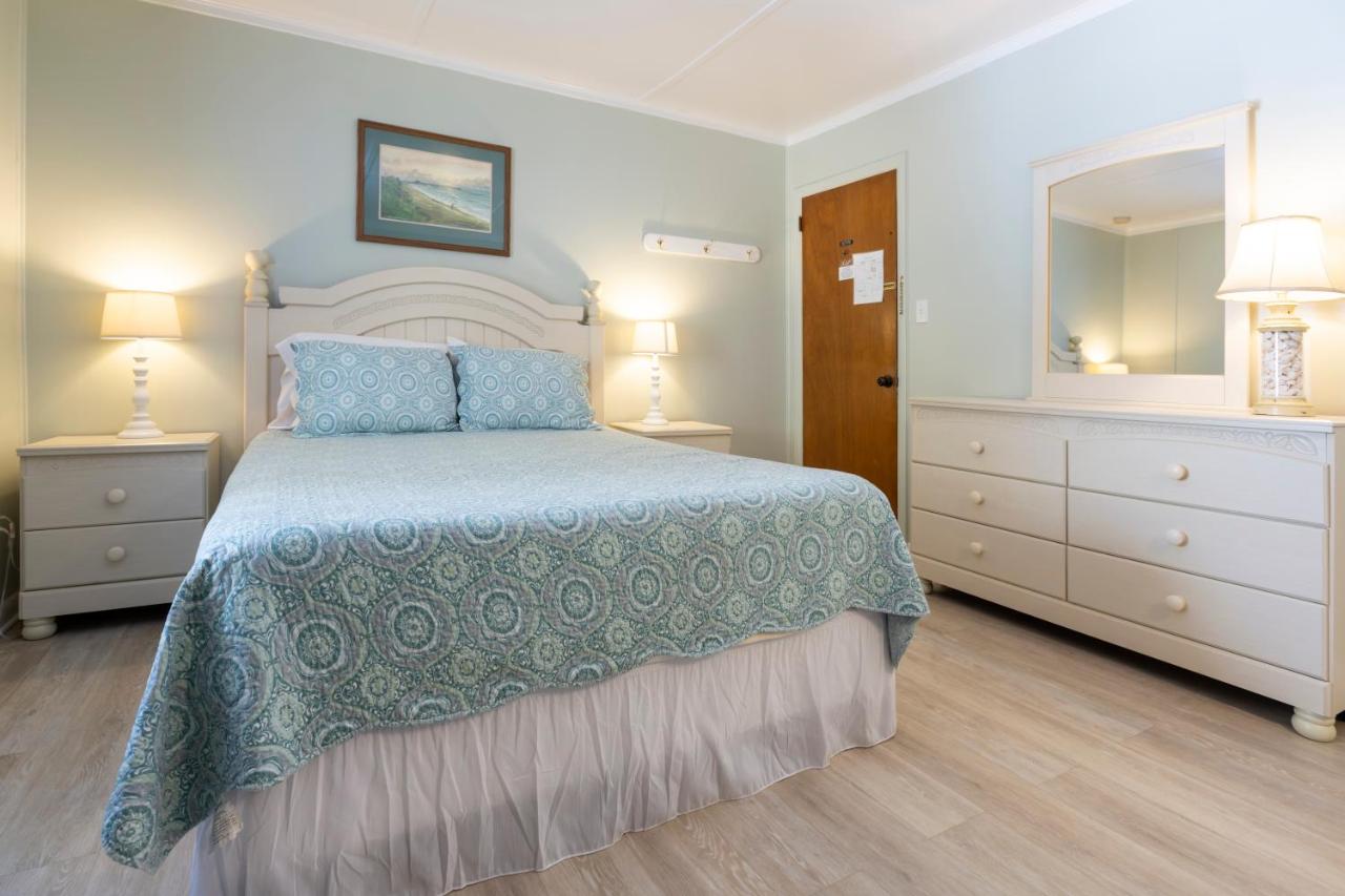 Double Room at Blackbeard's Lodge