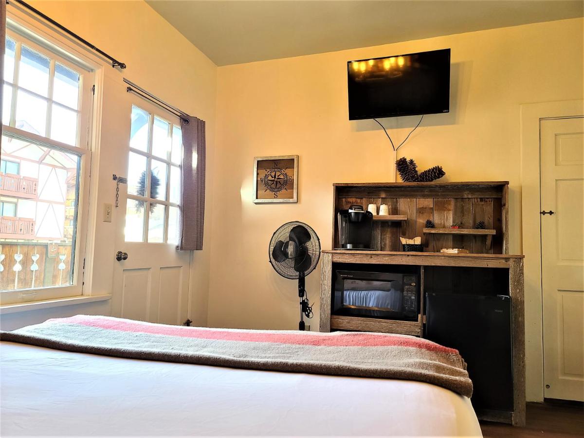 | Mrs. Anderson's Lodging