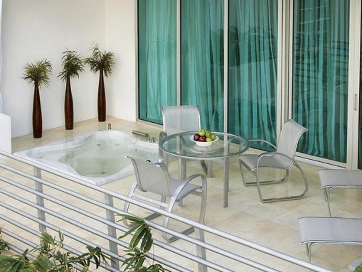 Collins Avenue Suite with Balcony Hotub at SBV Luxury Ocean Hotel Suites