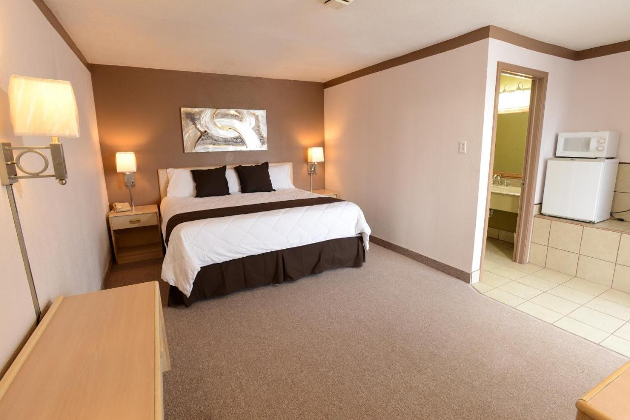 | Burlington Inn