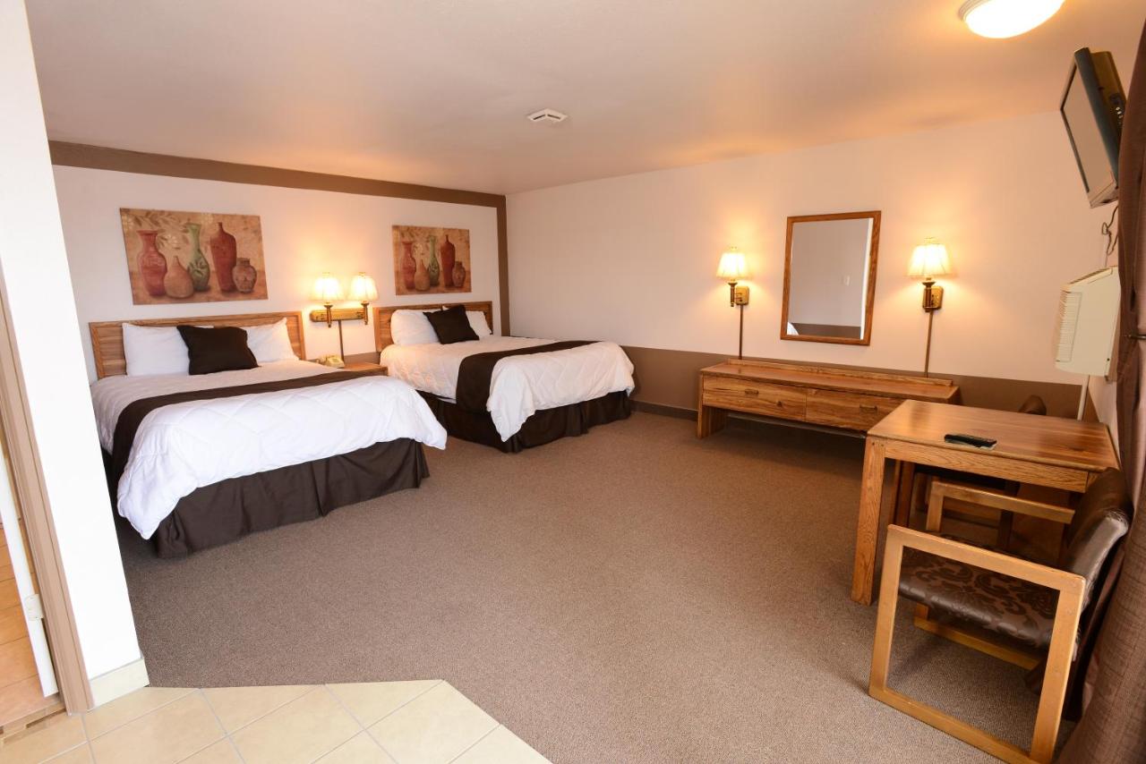 | Burlington Inn