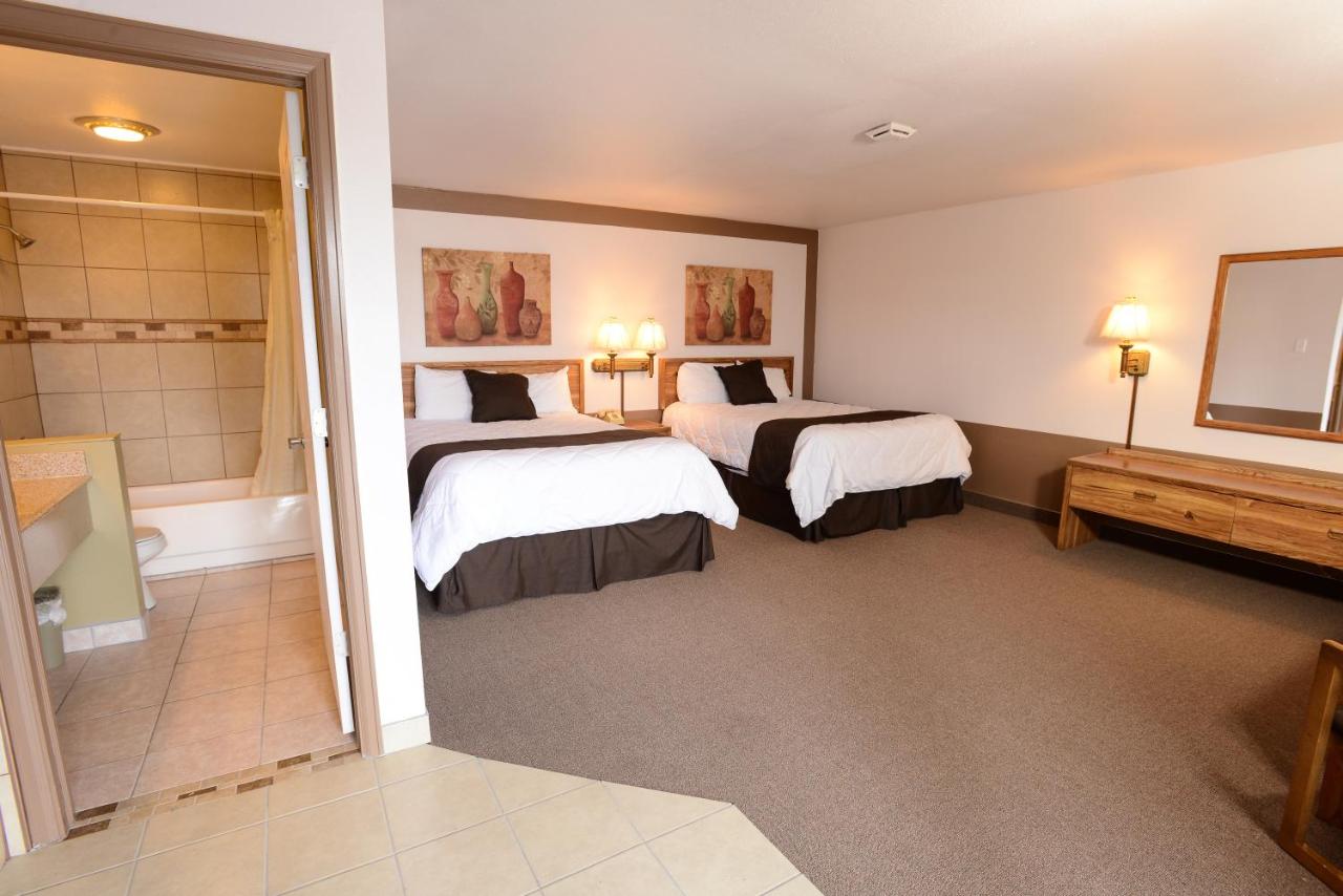 | Burlington Inn