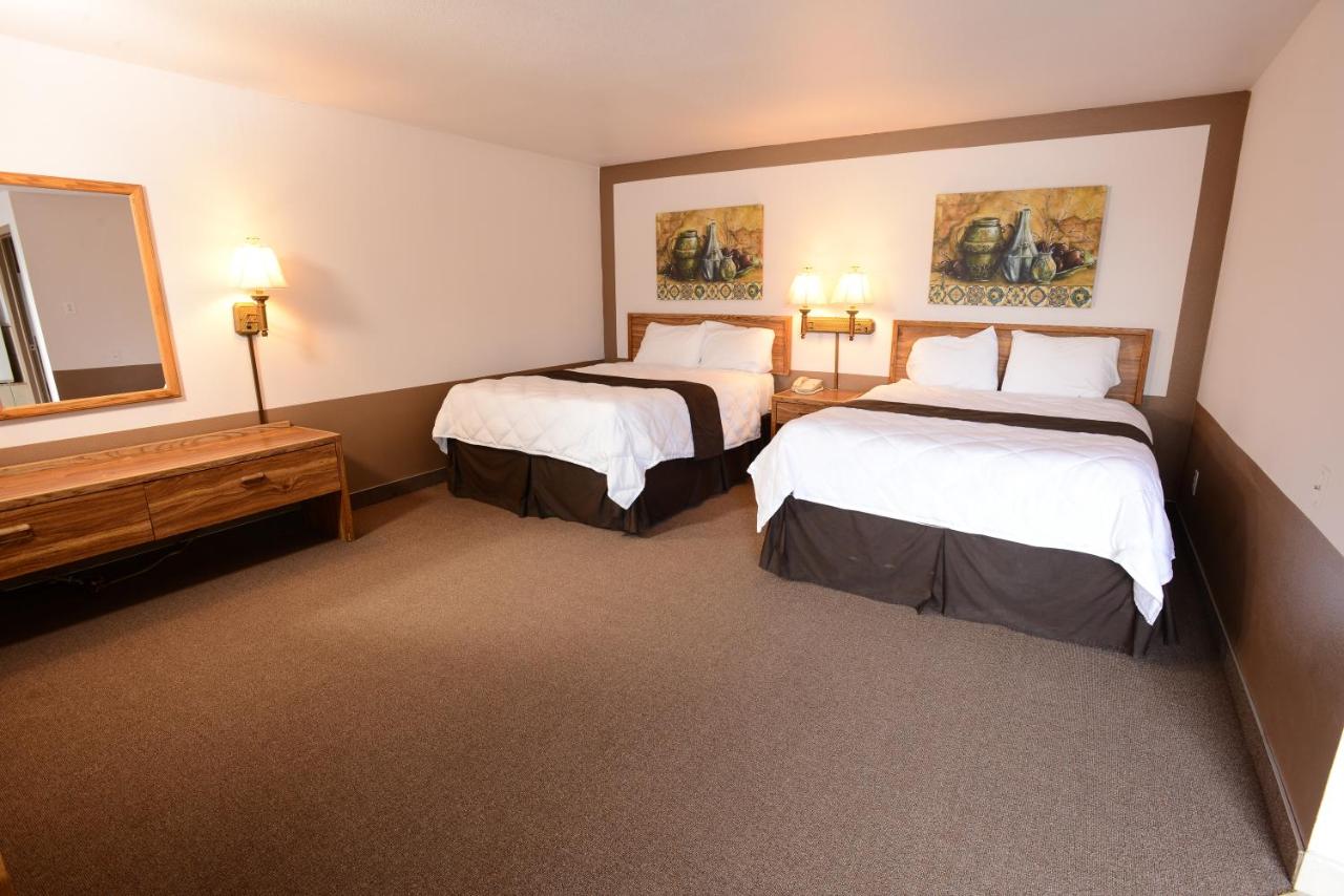 | Burlington Inn