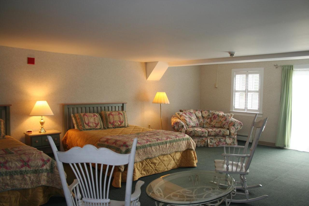 | Visions Inn