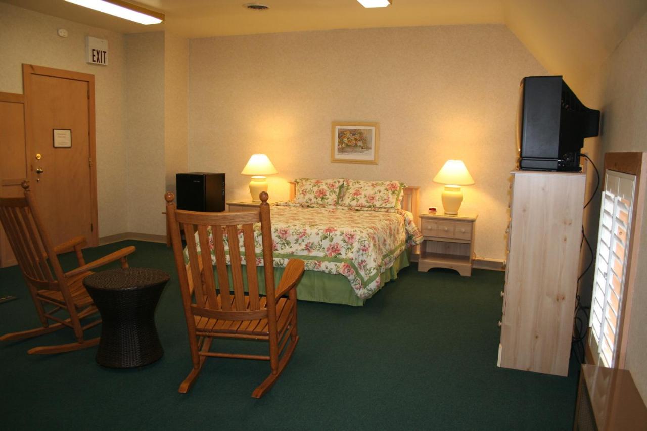 | Visions Inn