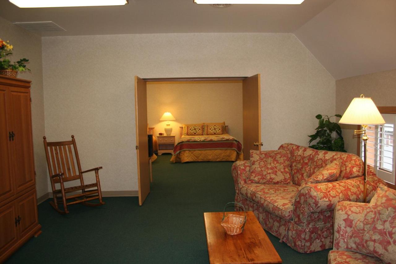 | Visions Inn