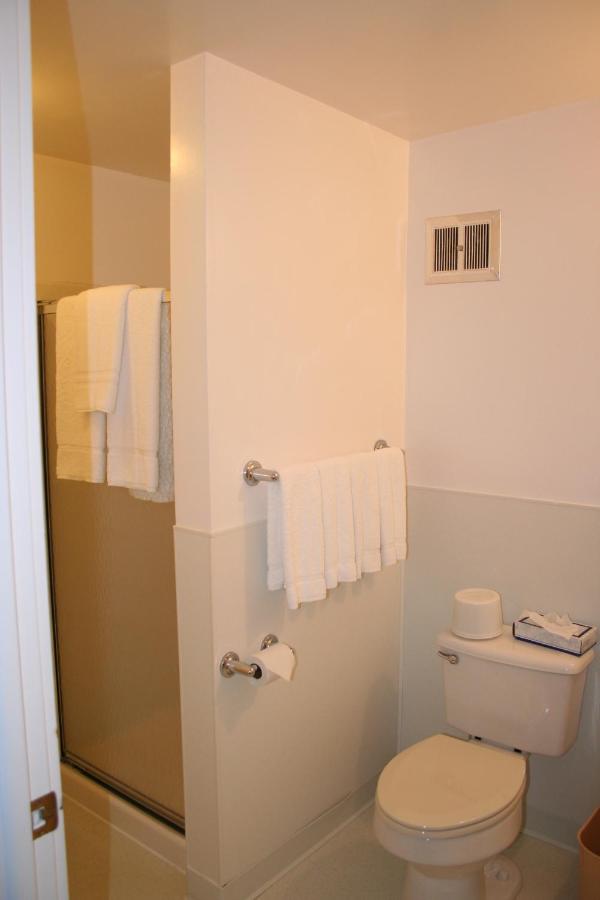| Visions Inn