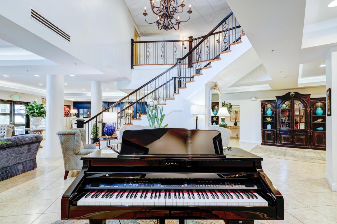 | Hotel Rehoboth