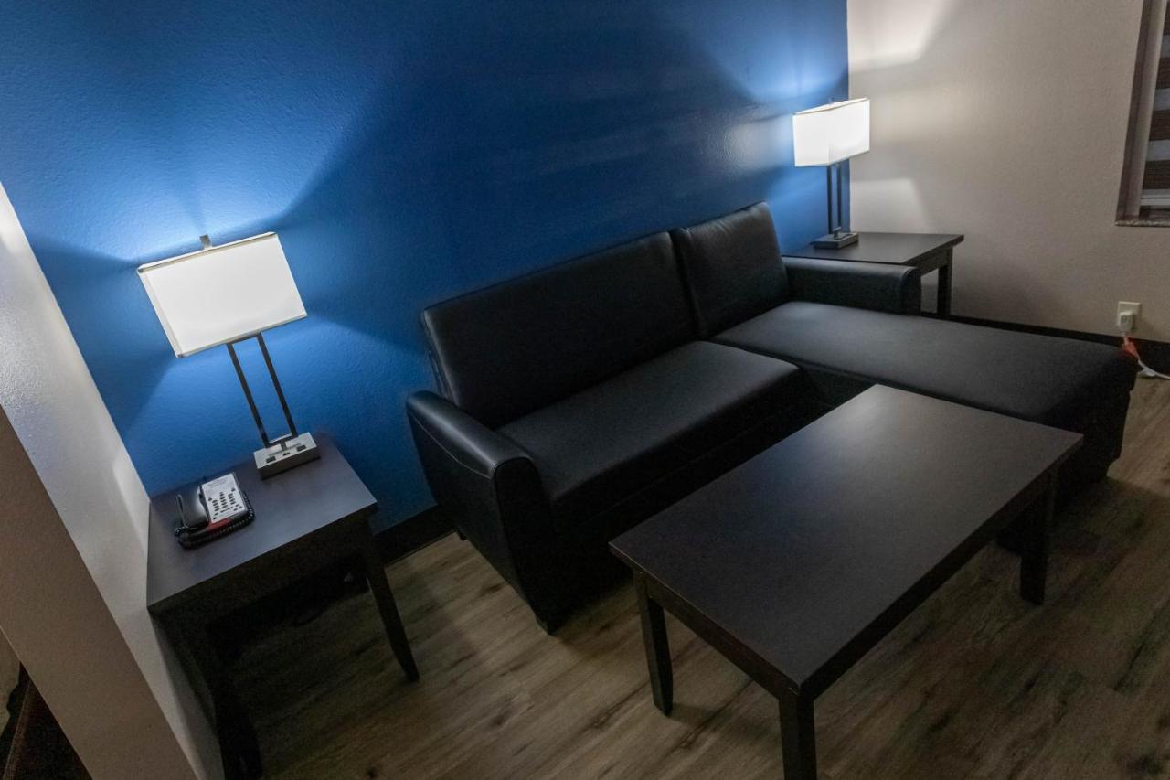 Two Queen Beds Studio Suite - Non-Smoking at The Azure Hotel