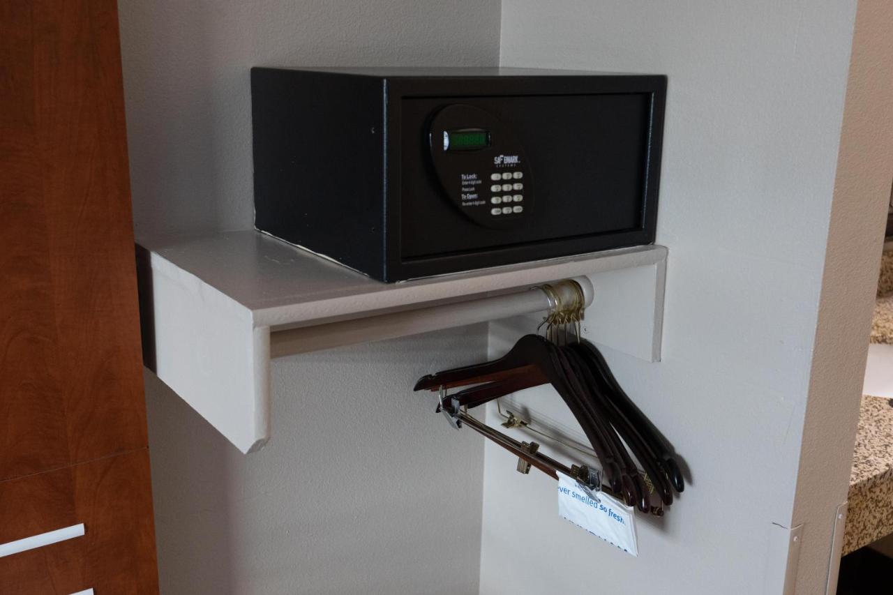 One King Bed Mobility Accessible Non-Smoking at The Azure Hotel