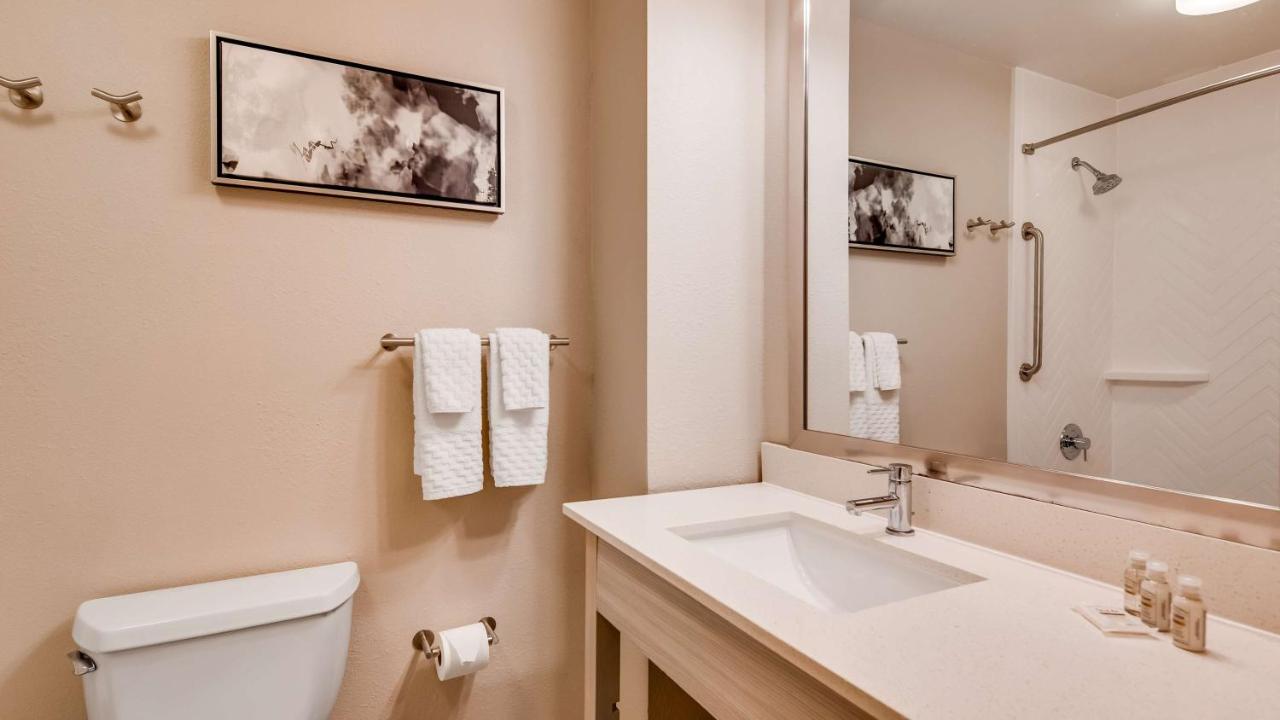 | Best Western Premier I-95 Savannah Airport/ Pooler West