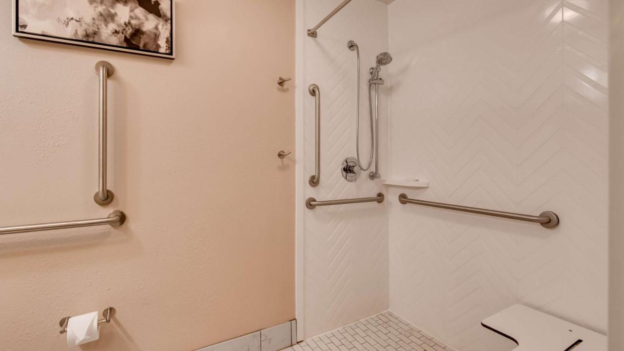 | Best Western Premier I-95 Savannah Airport/ Pooler West