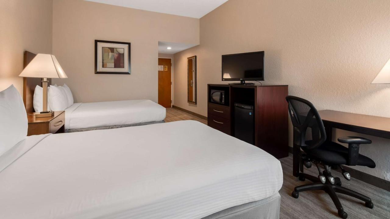 | Best Western Tampa