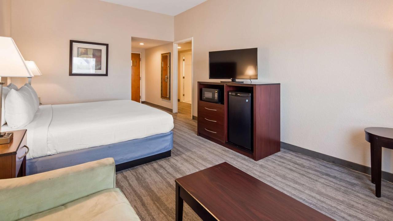 | Best Western Tampa