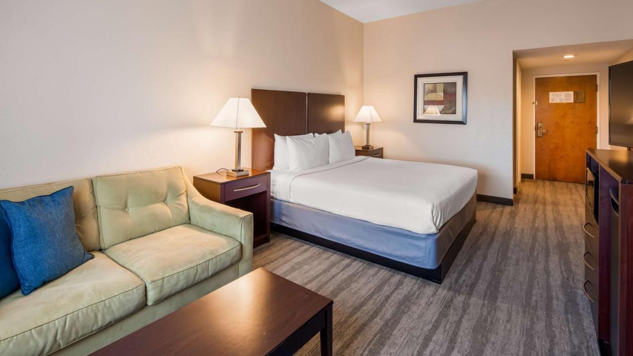 | Best Western Tampa